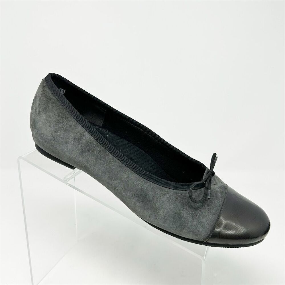 Munro Women's Gray Suede & Black Leather Cap Toe Ballet Flats Size 10.5